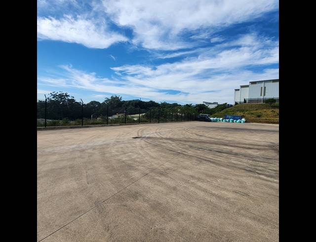 3,450M² WAREHOUSE TO LET IN RIVERHORSE VALLEY
